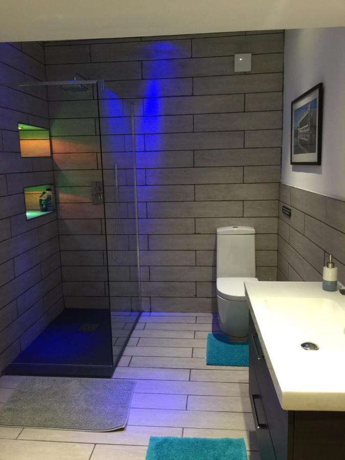 Vollie House With Hot Tub, Sauna & Log Burner Penpont Esterno foto