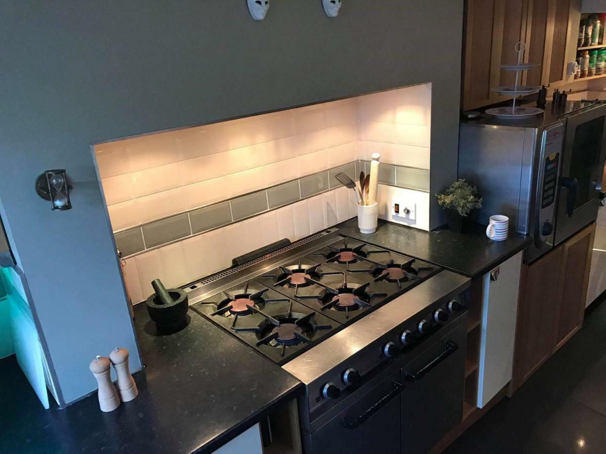 Vollie House With Hot Tub, Sauna & Log Burner Penpont Esterno foto