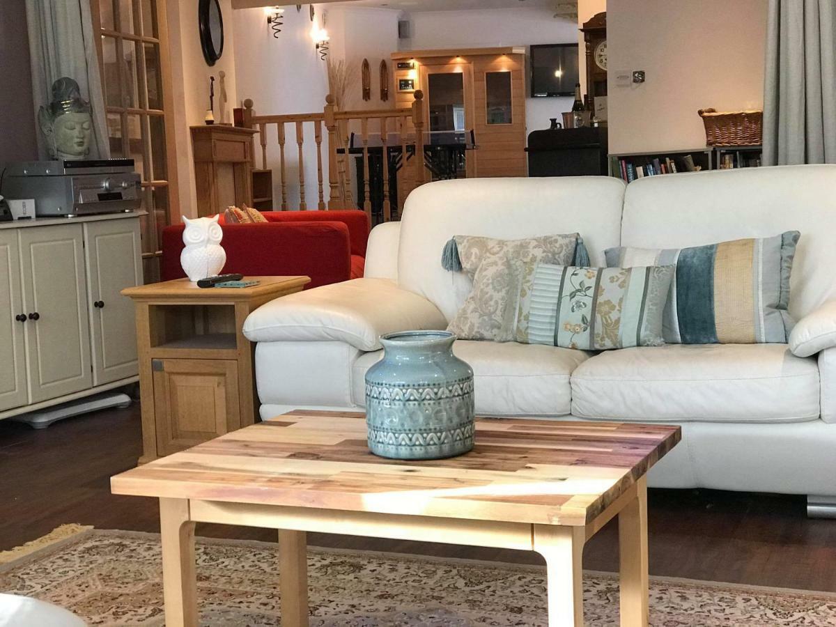 Vollie House With Hot Tub, Sauna & Log Burner Penpont Esterno foto